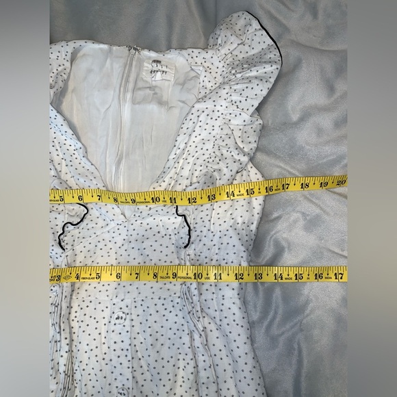 Lost + wander white w/ gray stars flutter sleeve button down drop in pockets XS - Picture 5 of 6